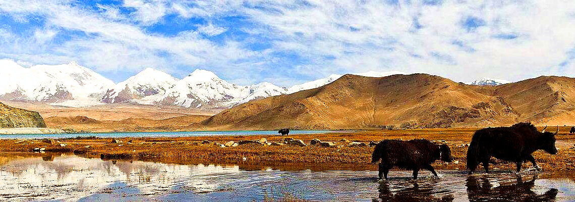 6 Days Kashgar Folklore Photography Tour to Pamir Plateau