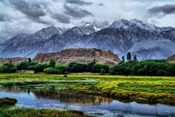 Xinjiang Travel (Taxkorgan County)