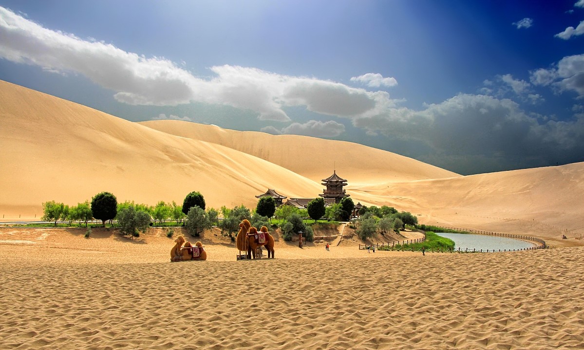 9 Days Silk Road Luxurious Tour from Urumqi to Lanzhou