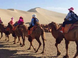 Silk Road Essence Tour from Xian to Dunhuang