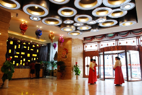 Luoyang Grand Hotel-China Silk Road Travel