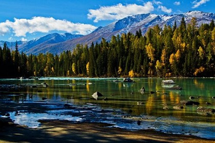 Kanas Lake