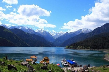 Heavenly Lake 