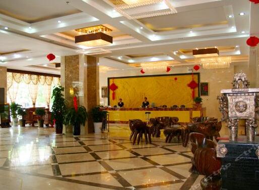  Ruiyi International Hotel